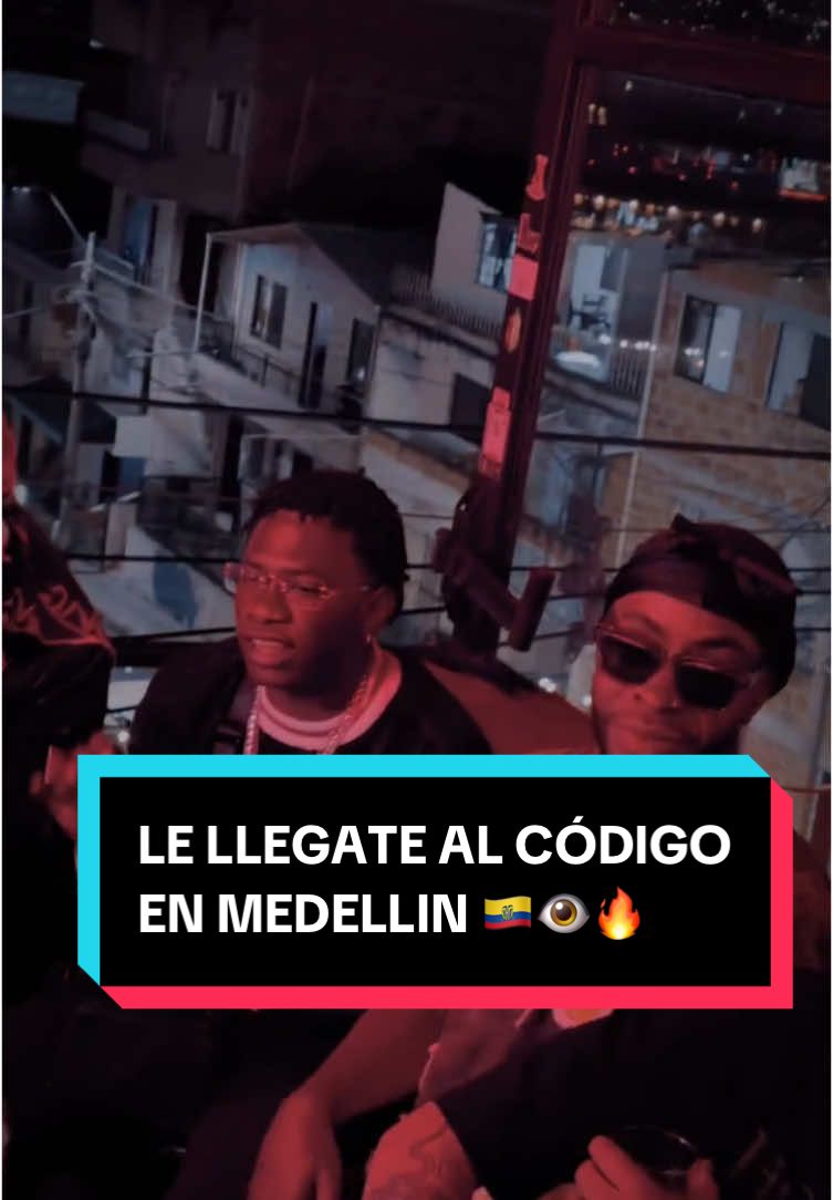 @Eljossimar_  🇪🇨 SE ENCUENTRA EN MEDELLÍN 🇨🇴 TRABAJANDO VARIOS PROYECTOS CON @Bomby y @Eichem EXPONENTES DUROS DEL DANCEHALL COLOMBIANO 🔥🔥🔥  #TendenciaUrbanaEC #parati #Viral #fyp #ecuador #quito #guayaquil #dancehall #medellin #colombia 