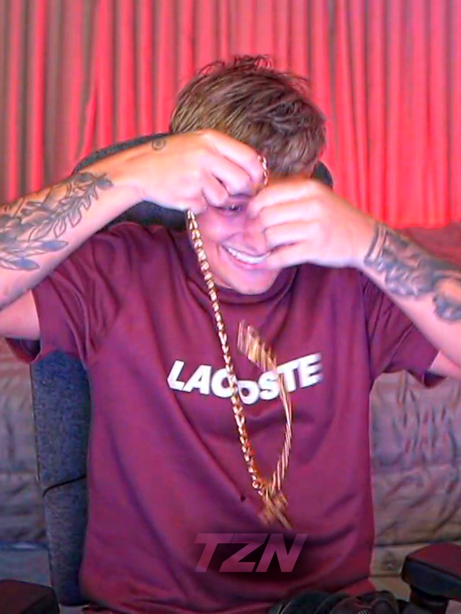 Qualquer coisa eu derreto e faço outro kks...📿 @dona19__ #dona#edit#clips#clipstwitch#clipsdetwitch#fyp#yuri22#goti#tropadogoti#goviral