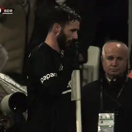 Evinin Yollarına Postersiz Duvarlarına..#beşiktaş #rafasilva 