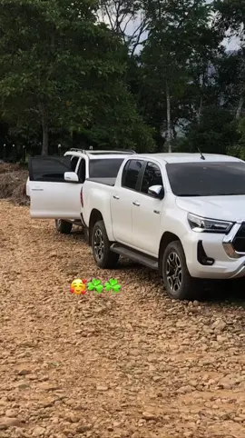 #paraestadoswhatsaap #paratiiiiiiiiiiiiiiiiiiiiiiiiiiiiiii #alucines📿🧿🙈 #☘️ #💸 #hilux #toyota #corridos #pypシ 