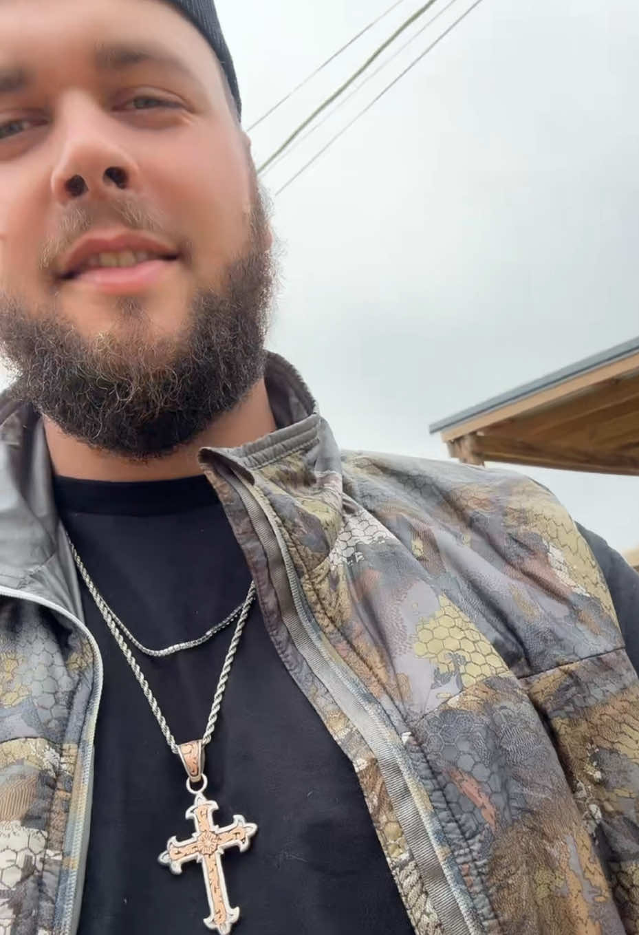 Give it a listen new music coming soon thank yall for the support!!! #lonesome #road #newmusic #fyp #foryoupage #outlaw #country #rock #ep #single #release 