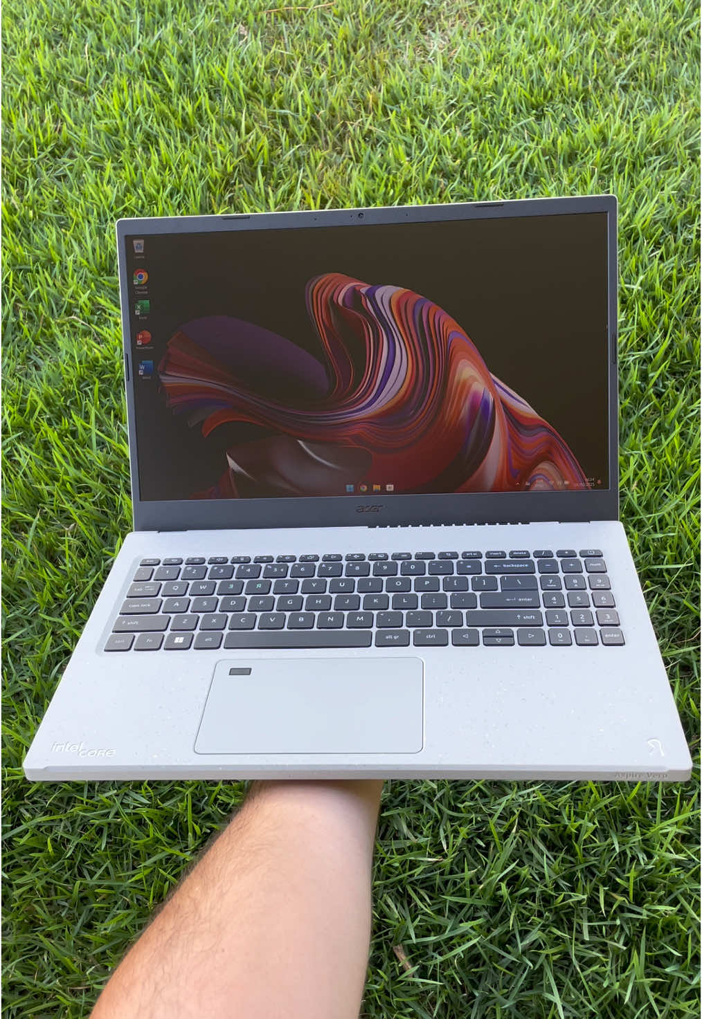 Notebook Acer Aspire Vero AV15-53P-54MV Intel Core i5 1335U Tela Full HD 15.6