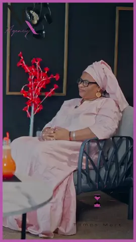 Un extrait de votre nouvelle emission Temps Mort que vous retrouverez a partir de ce Samedi 20h sur les reseaux de NKA ☺️ @african_queeeen @Bass_SerieLadyDiama @fatimathou @Marodi TV @finachonhairhair 