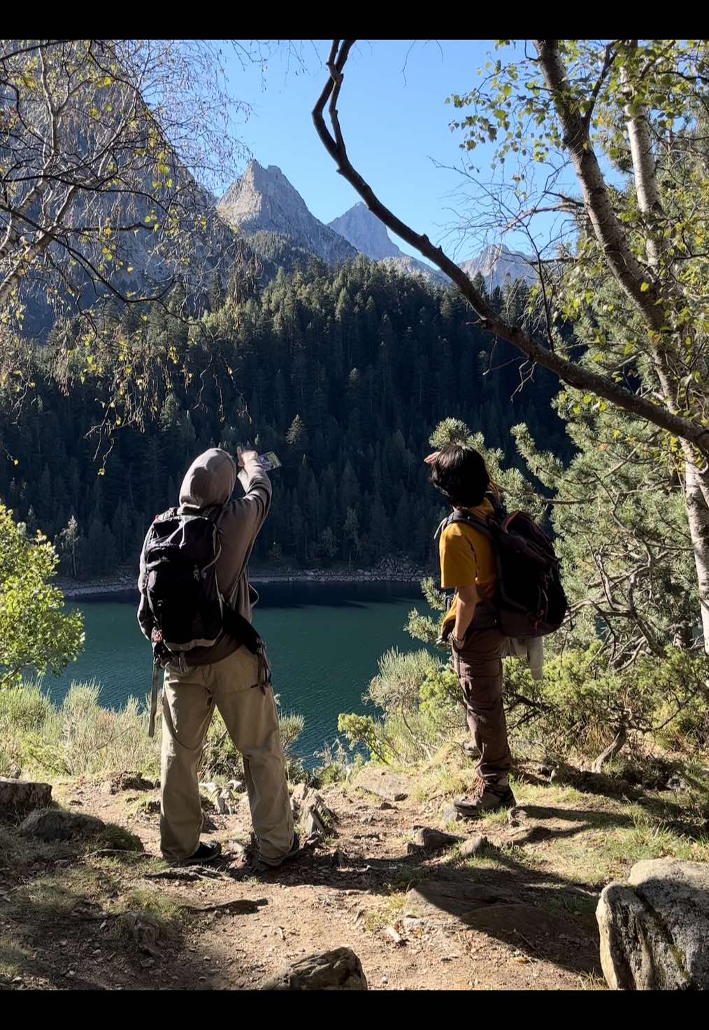 #koaboyss #Hiking #nature #mountain #gorpcore #explore #camping #hike #hikingtiktok #Outdoors #Lifestyle #travel #friends #viajar #fyp #foryou