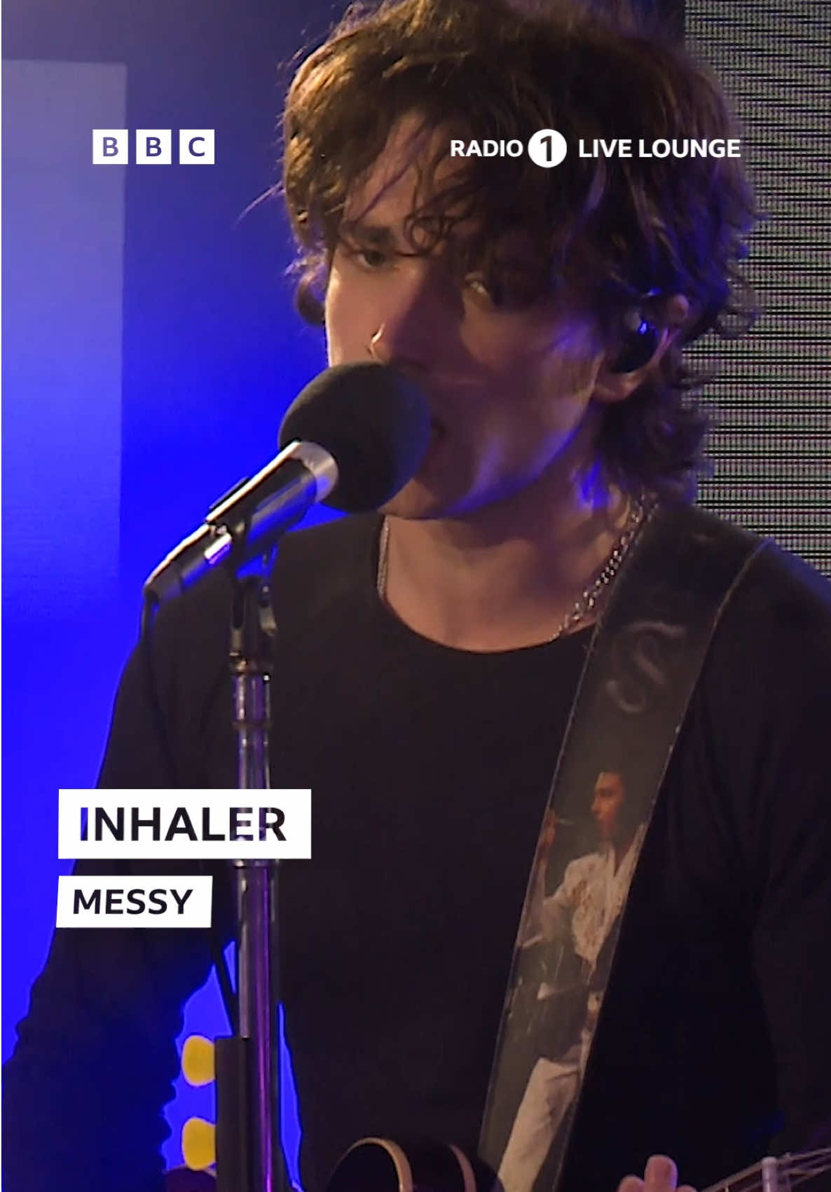 Had the pleasure of covering the brilliant @lolayounggg 'Messy' for @BBC Radio 1 live lounge. 'Open Wide' is out at midnight everywhere #newmusic #livemusic 