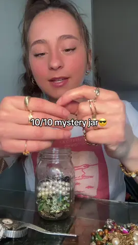 She’s backkkkkk #mystery #mysterybox #mysterybag #mysteryjewelry #jewelery #gold #silver #bracelet #necklace #unboxing #haul #asmr #jewelerytok #trending #mysteryjewelry #bellahuffey #bracelet #neckalace #ring #coachwatch #rolex 