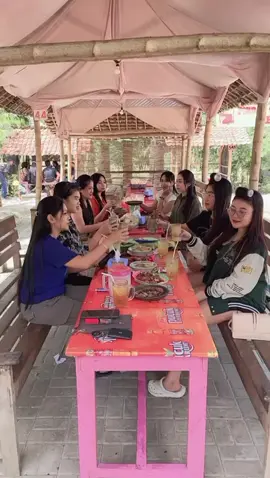 Reuni😁#toaktunahtuban #kulinertubanjatim #tubanbumiwali💗 