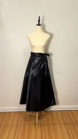 Silk Satin Skirt For Filipiniana    🌸Wrap Around Silk Satin Skirt For Filipiniana 🌸One-size Fits to Small - 4XL 🌸Available in Black and Beige color 🌸Heavy Satin Fabric 🌸On hand and ready to ship 🌸Locally made I made in bulacan 📍visit our store 4H-04 4th floor, 168 mall, divisoria  📞For more details just call or text 09757938323 #bolero #modernbolero #mestiza #mestizasleeves #modernfilipinana #filipiniana #graduationoutfit #outtakingoutfit #bolerooutfit #fyp #f #fypviral> #filipinianaoutfit #filipinianacoverup #coverup #filipinianaattire #filipinianacoordinates #filipinianatop #teachersuniform #teachersoutfits #graduation2025 #graduationfilipinianaoutfit #mestiza #mestizabolero #filipinianabolero #skirt #wraparoundskirt #silkskirt #satinskirt #filipinianaskirt #wraparoundskirt #filipinianaskirt #skirt #silkskirt #satinskirtoutfit #bolero #filipinianaoutfit #fyp #fyppppppppppppppppppppppp #f #foryoupage 