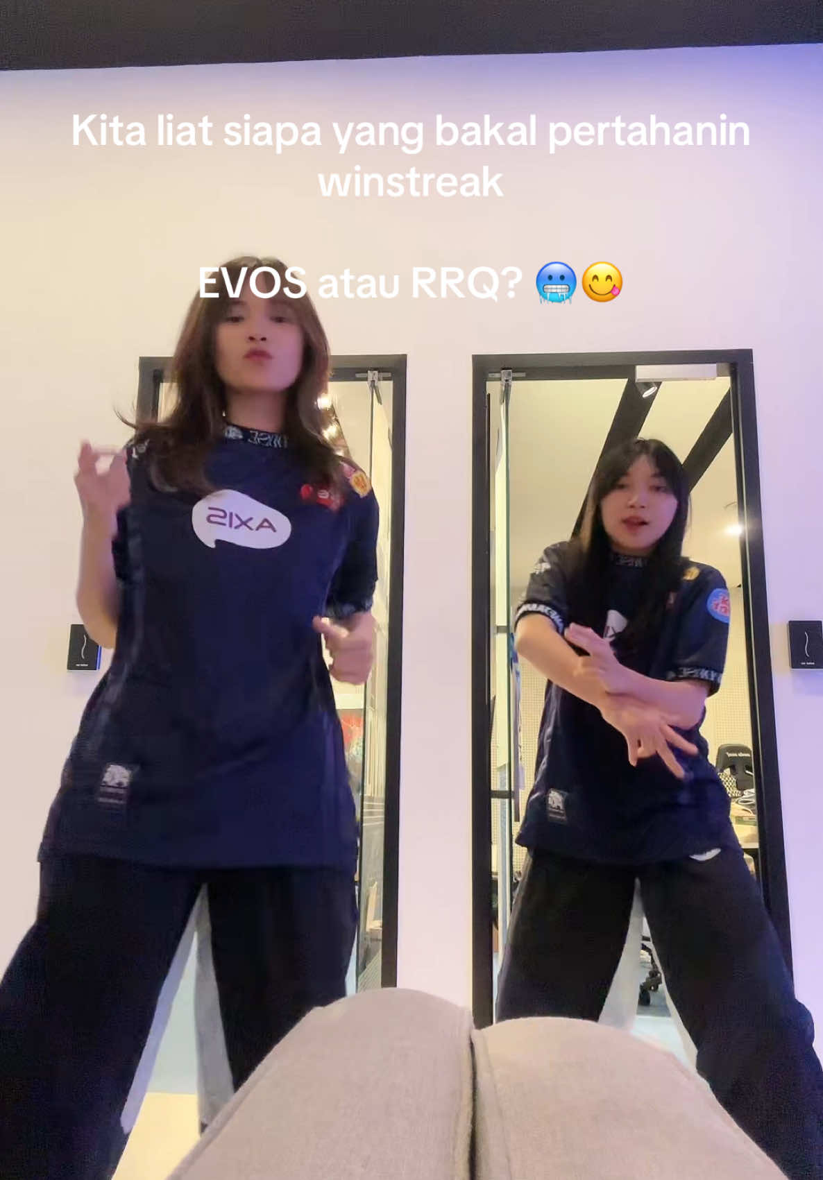 Prediksi skor guys 😚😚😝 @Free Fire Esports Indonesia #evosdivine