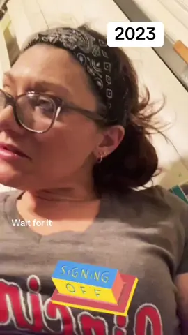 Things have changed so much for me since I stopped putting so much pressure on myself to STAY CLEAN. Of COURSE that’s the goal but since I’ve started putting my focus into staying HEALTHY, Loving ME, moving out of love and seeking spirituality and truth instead of how many days I can string together, the goal has has become so much more attainable ❤️#WeDoRecover #addictionrecovery #addiction #recovery #selflove #healing #HealingJourney #creatorsearchinsights #spiritualtiktok #spirituality #recoverytok #singersoftiktok #singer #fyppppppppppppppppppppppp #fyp 