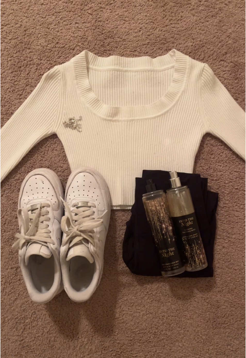 day two of cozy winter fits! #fashion #fitcheck #fit #outfitoftheday #outfitideas #outfitinspo #OOTD #makeup #grwm #outfit #fitspo #aesthetic #pinterest #viral #trending #viralpost #follow #like #style #fyp #foryoupage #shein #lulu #lululemon #nike 