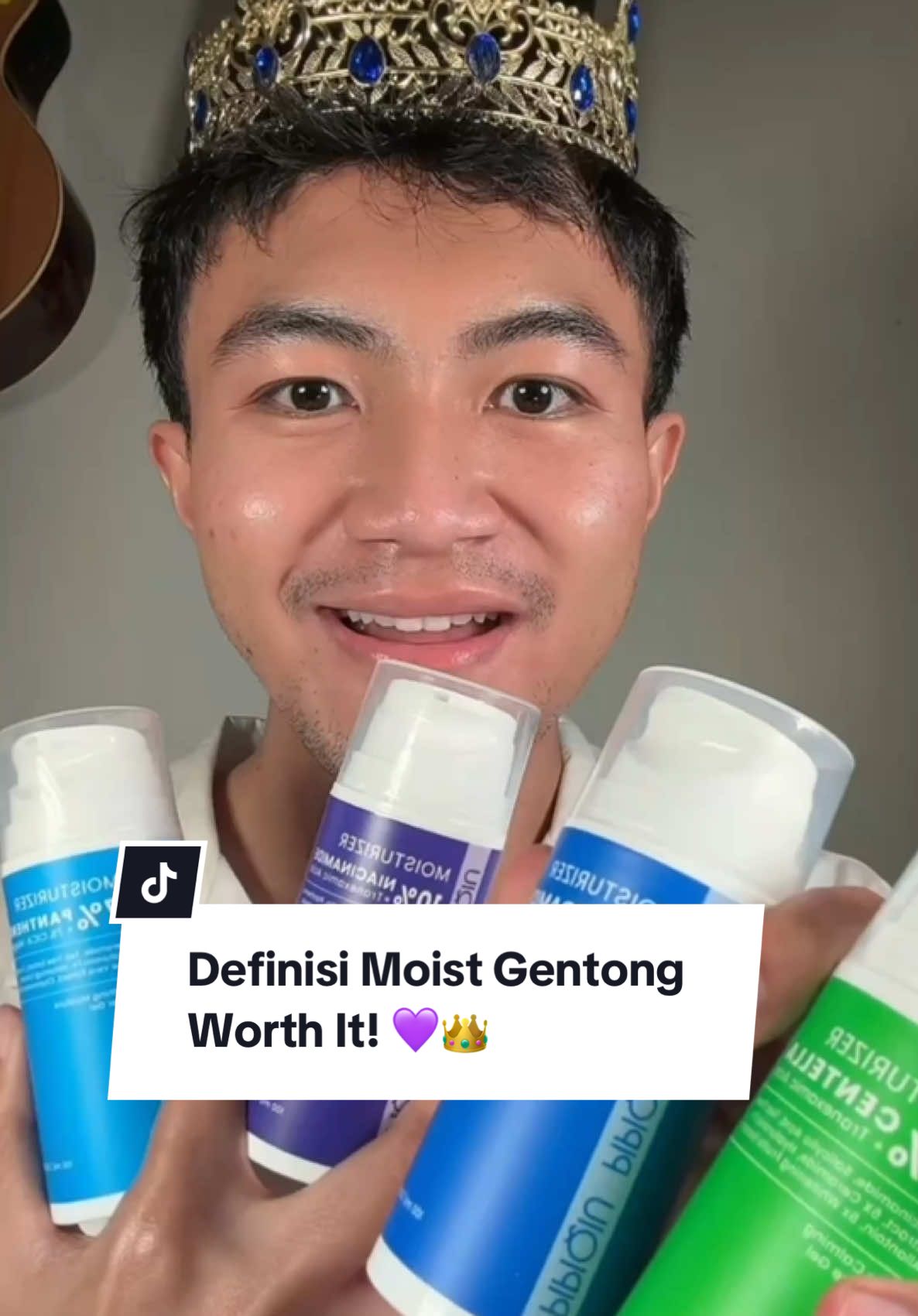 Definisi moisturizer gentong yang super duper worth it! Penasaran coba? 💜🥰👑✨ #kerajaanglowing #shopmaster #longervideos #belilokal #skincareviral #skincare #moisturizer #moisturizerviral #moisturizerjumbo #moistjumbo #pipiqiu #sanrio #kuromi #cinnamoroll #hellokitty 