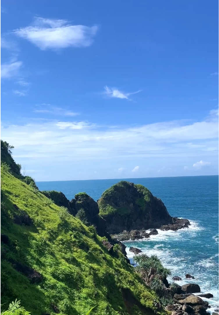 Bukit tercantik di gunung kidul  #bukitpengilon #gunungkiduljogja #masukberandafyp #fypage #xyzbcafypシ #wisatajogja #pantaisiung 