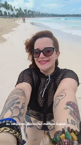 Pra quem não gostava de praia eu não consigo esquecer essa.... e ainda por cima me mudei pro litoral, a vida surpreende sempre! #caribe #ferias #inked #curvy #curvytiktok #fy #trend #tatuada #baixinha 