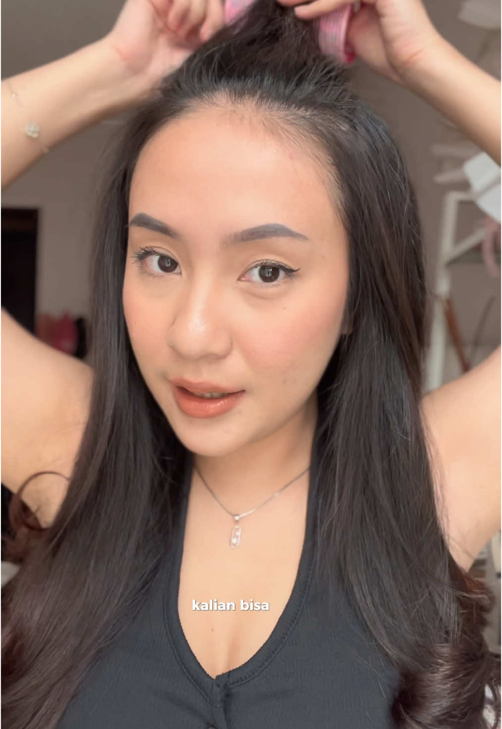 sangat love & hate relationship sama baby hair ini🥰🙏🏻 #stylingtips #girltips #hairtips #babyhair #dandruff #hairfall 