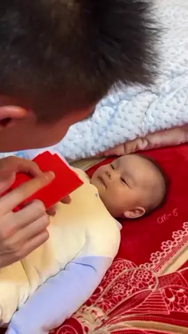 哈哈#这两父子又开始算账了人类幼崽晒出越养越上头的人类幼崽宝爸带娃