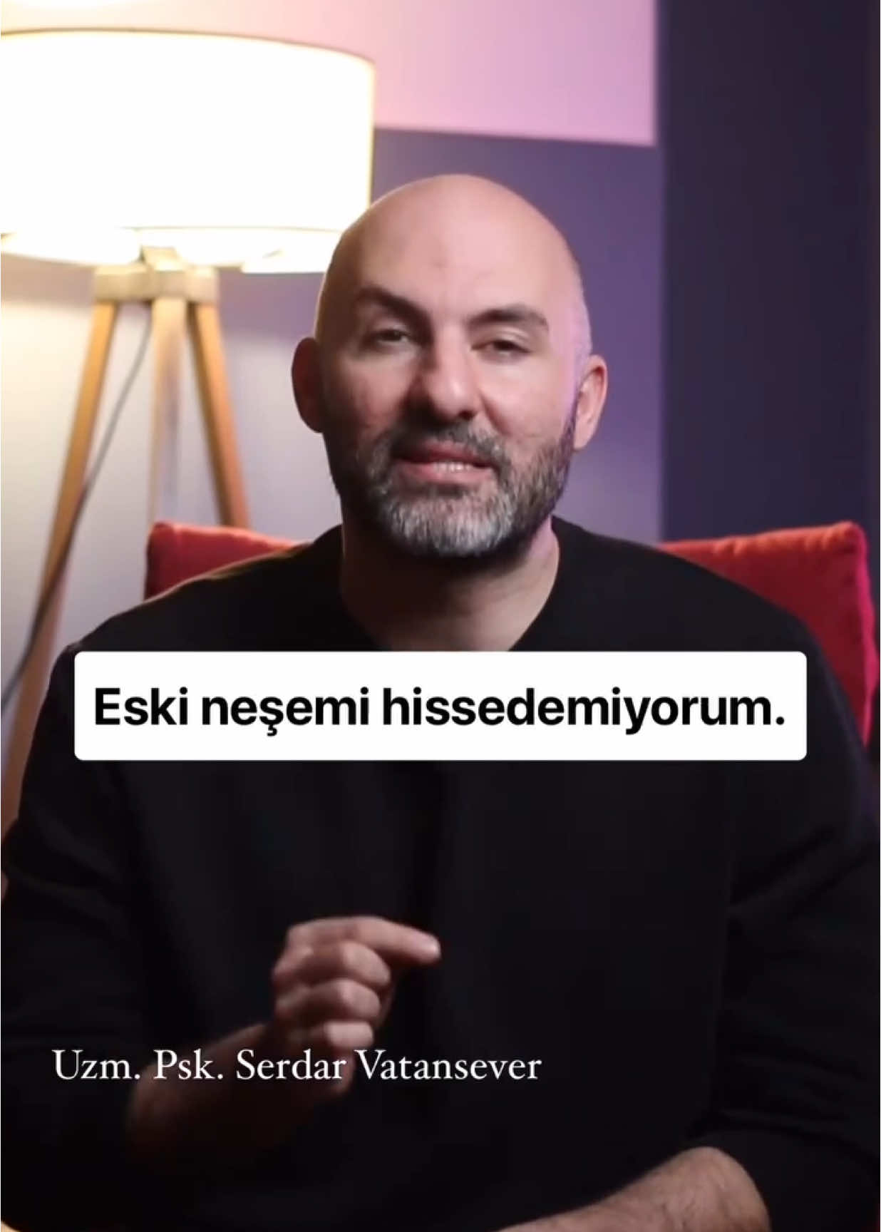 Bir çok konuda isteksizsen..  #serdarvatansever #kişiselgelişim #motivasyon #ilişkiler #kesfet #psikoloji 
