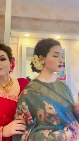 😁#momdaughter ❤️😘@amisaaaaaaaaaa 