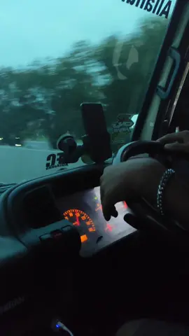 bismillah otw Bali🙂🙂#fyppppppppppppppppppppppp #sopirtruck #fyp #storysopirtruk #storytruk #trukcabe #elfmacan #fypシ゚ #drivermuda 