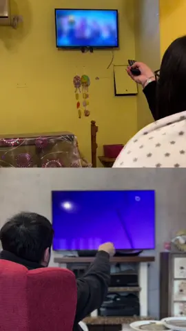 Cosa c’è di piú bello delle frasi iconiche di questi calzini? Scopri anche tu i calzini unici e farai parte della più grande standing ovation di sempre! #ADV #tuttinpiediperlamusica