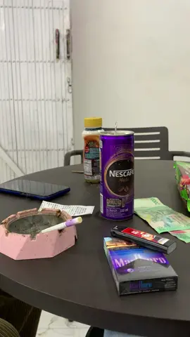 Tetaplah tenang meskipun banyak yang dipikirkan🧠