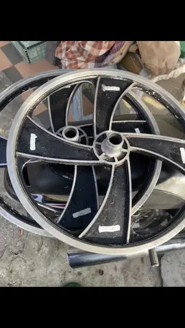 Kipasss😍#fypシ #fyp #fypシ゚viral #lajaktakkanpupus🚀 #lajakcomeback #lajakmalaysia #Mhdzulfak4r #4batangkipas #xfypdelate #lantaklafypketak 