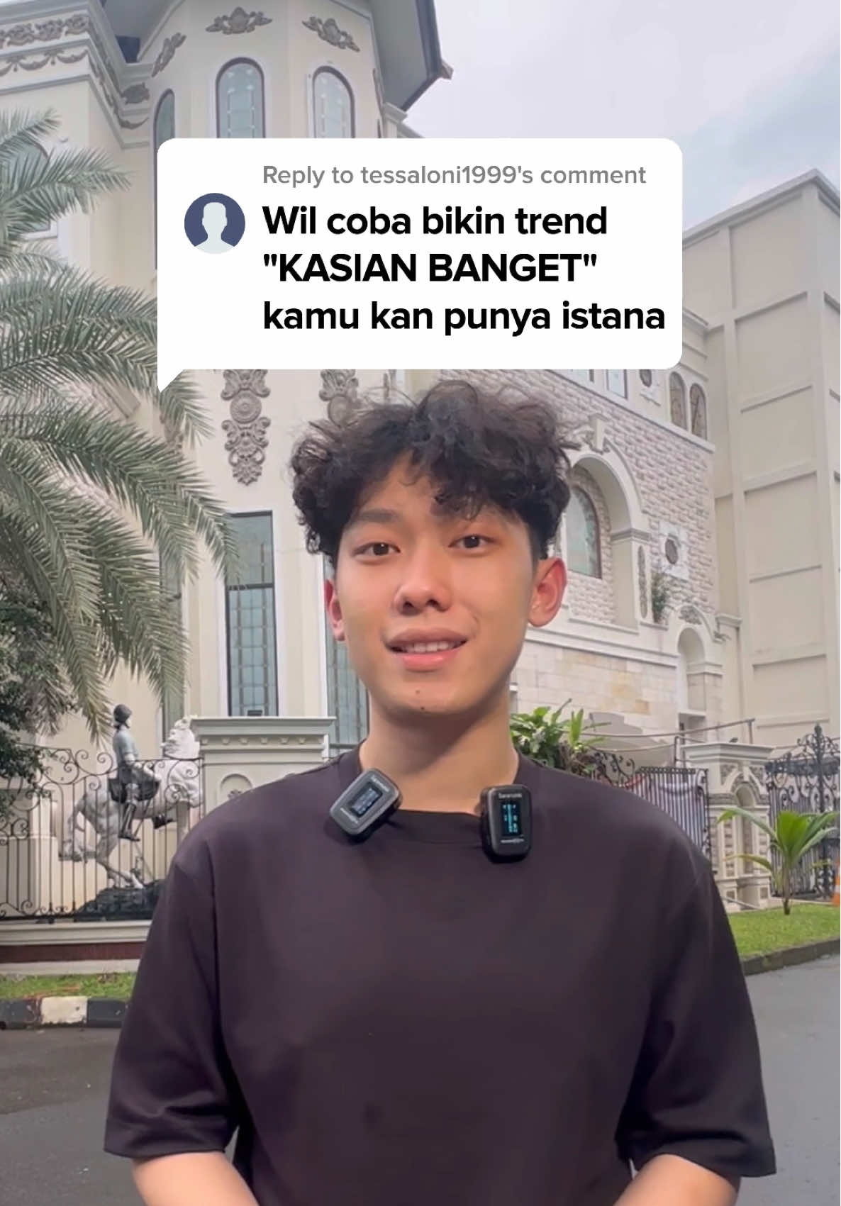 Kasian banget maskeran di pinggir jalan #glassskin #somebymi #skincarekorea #fyp 