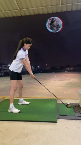 เมื่อไหร่จะถึงดวงจันทร์สักที Driving to The Moon 🌕#โปรน้อยร้อยคอนเทนท์ #juniorgolfer #golf #golftiktok #juniorgolf #golfswing #golflife 