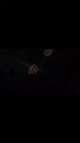 Everyone adores you at least I do - Matt Maltese #singing #cover #music #fyp #guitar #everyoneadoresyou #mattmaltese #guitarcover 