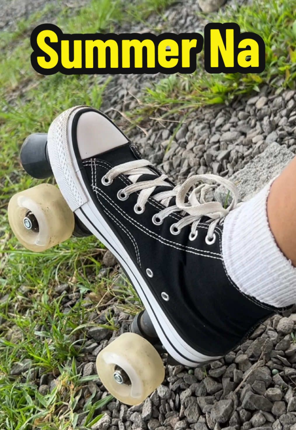 Summer na!! Let’s roll #rollerskating #skating #skates #squadskates #quadskates 