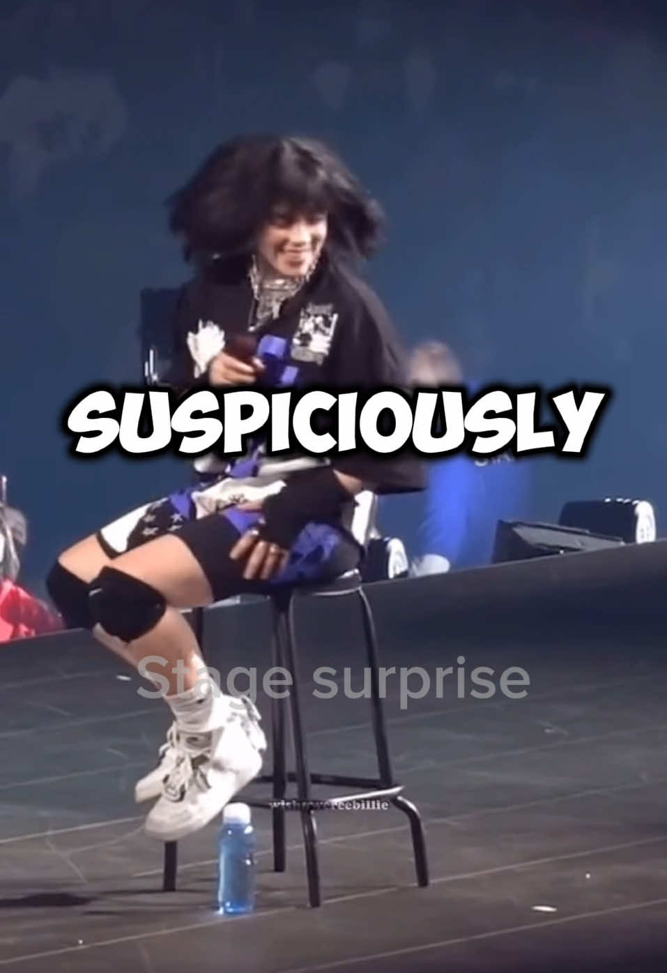 “Billie Eilish Faces Chaos On Stage—From Embarrassment to Heroic Moments!#billieeilish #concerts #crazyfans 