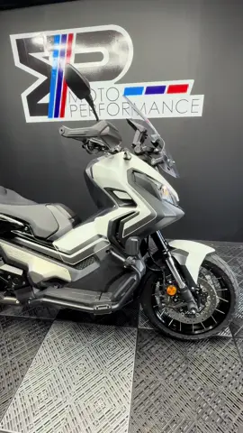 MOTOPERFORMANCE🏍️ #motolavado #lavaderodemotosbogota #motolavadobogota #emprendimiento #detalladodemotos #hondacolombia #suzukicolombia #royalenfieldcolombia 