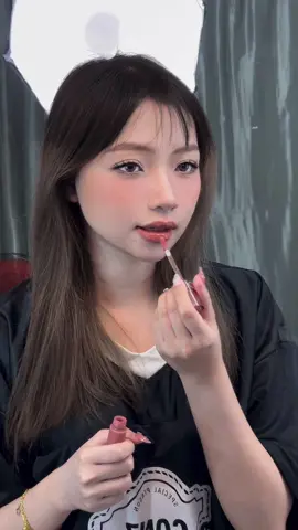 KHOÁ MAKEUP CÁ NHÂN KÈM 1:1 còn trống 2 slot cho tháng 2 này nhen mấy tình ❤️yêu#quinquinmakeupartist #daymakeupcanhannhatrang #makeupditiecnhatrang #makeupcodaunhatrang #makeupkiyeunhatrang#makeupsukiennhatrang 