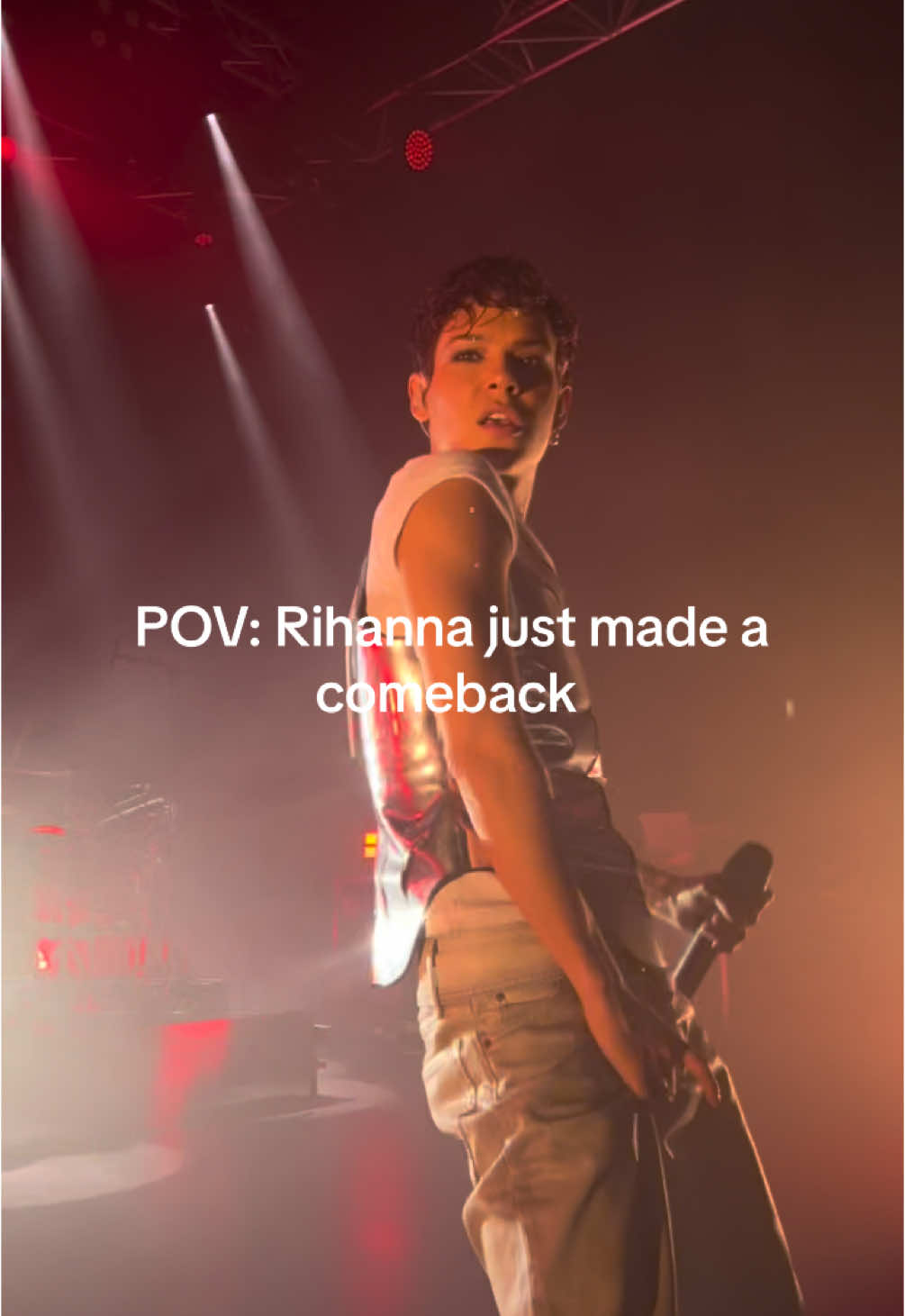 Well if she ain’t doing it then someone gotta do it for her… love u queen @Rihanna #fyp #everynightfantasytour #omarrudberg 