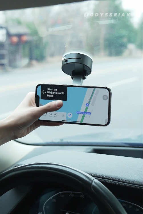 This Magnetic Phone Holder is must have,Especially convenient for you to use when driving. #TikTokShopLastChance #tiktokshopnewyearnewaura #spotlightfinds #magneticphoneholder #phoneholder #wirelessphoneholder #gadgets 