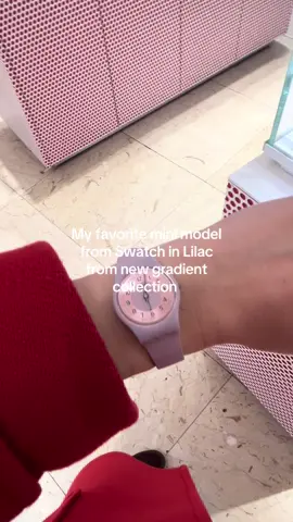 It’s really good for slender wrists 🎀 . . . #watch #swatch #switzerland @Swatch 