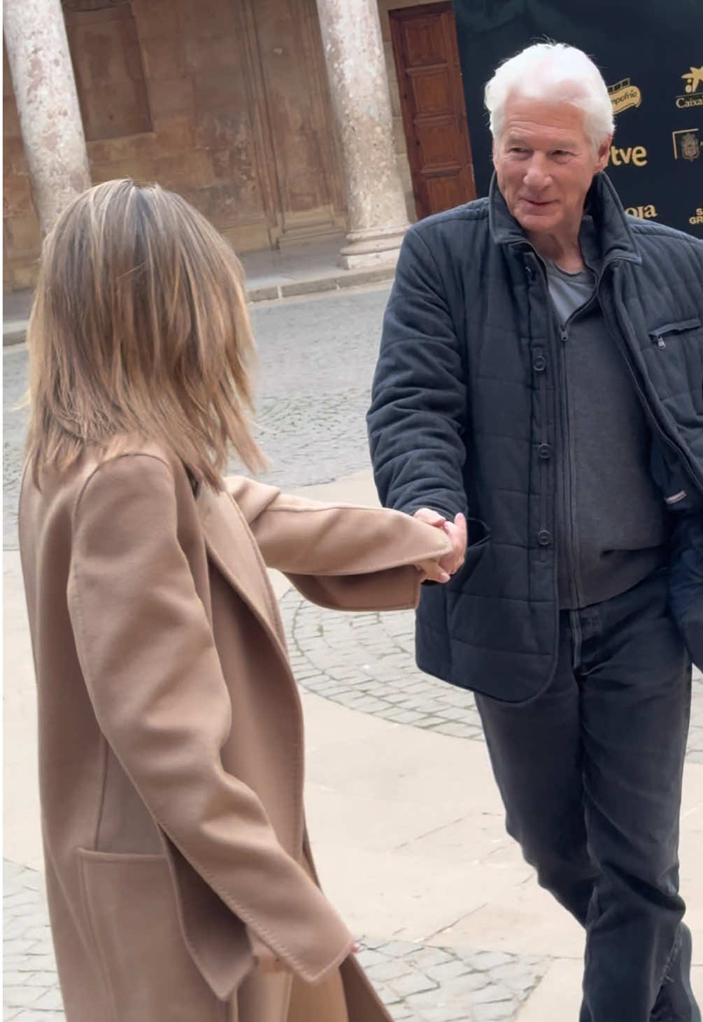 #richardgere #alejandragere #goyas2025 #goyas #filmtok #onregardequoi #couplegoal 