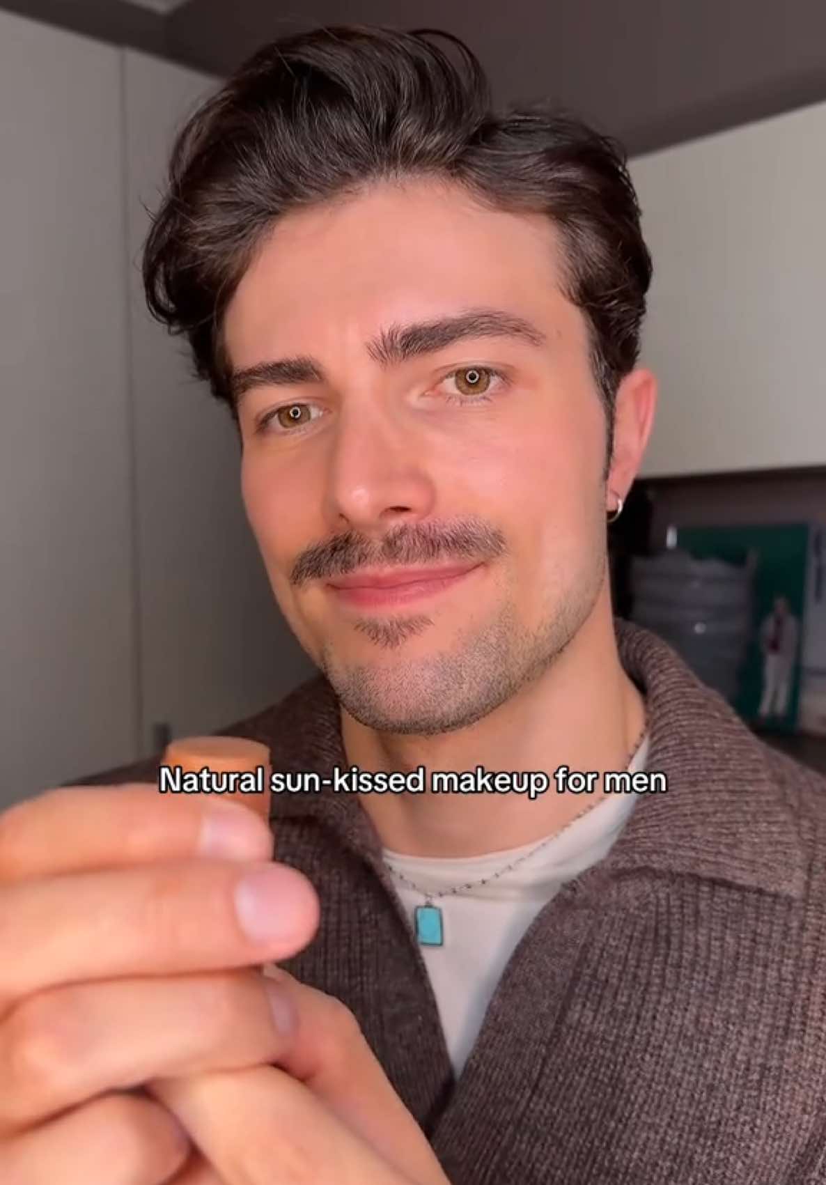 Easy and fast 🌞  #skin #skincare #makeupformen 