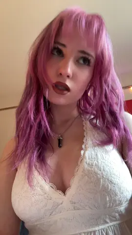 i love the sun and colored hair