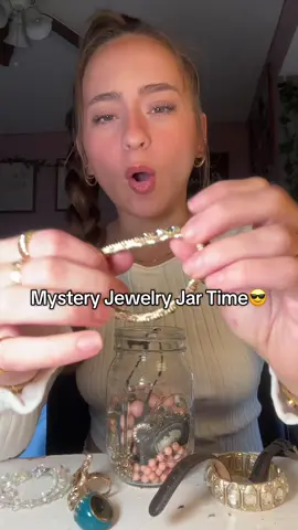Comment ur fav piece🤓🤓 #mystery #mysterybox #mysterybag #mysteryjewelry #jewelery #gold #silver #bracelet #necklace #unboxing #haul #asmr #jewelerytok #trending #mysteryjewelry #bellahuffey #bracelet #neckalace #ring #coachwatch #rolex