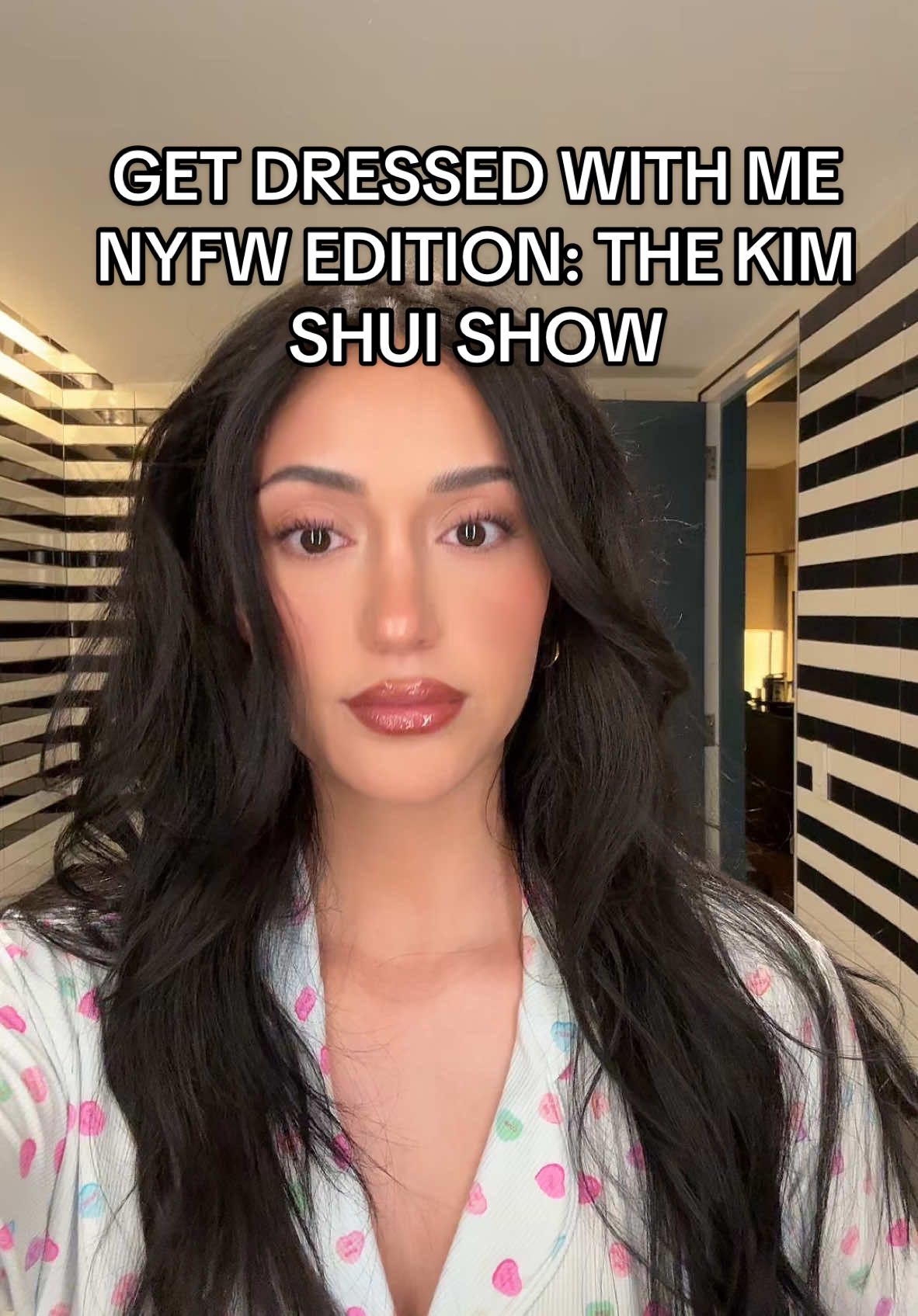 AHHHH WHAT DO U GUYS THINK ABT THIS LOOK?!?! Im obessesed, such a full circle moment 💌 @Kim Shui #nyfw 