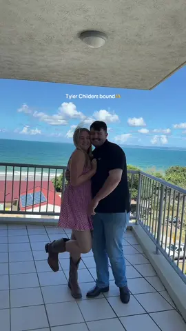 Ready for you Tyler🤠🩷 #tylerchilders #tylerchildersbribie #tylerchilders2025 #tylerchildersbrisbane #countrymusic #bribieisland #sandstonepoint 