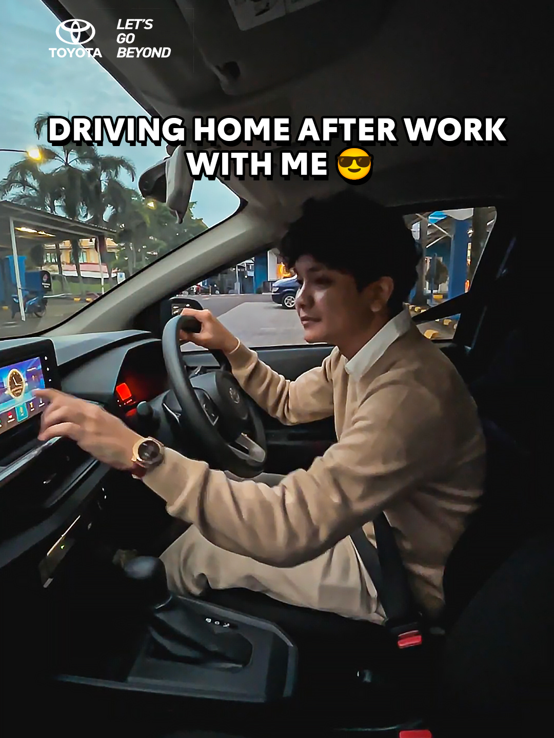 POV: selalu enjoy perjalanan pulang kerja naik Agya 😍🥰 Bawaannya ga pengen langsung pulang kalo naik mobil ini- #ToyotaAgya #Toyotaindonesia