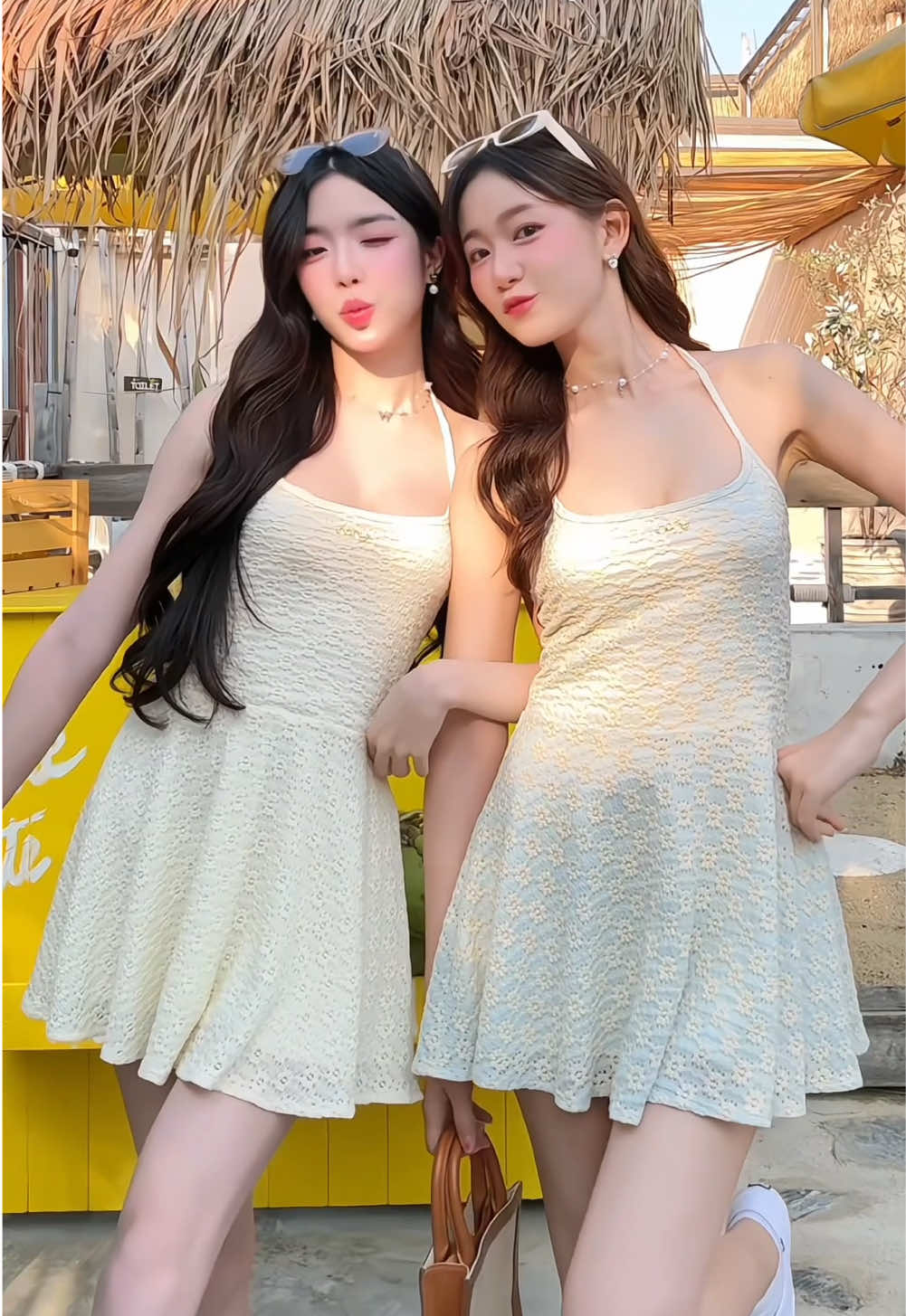อยากจีบ จีบได้เลยตอนนี้น้า 🥰💛🩵 #ชุดไปทะเล #แต่งตัวกับเพื่อน #แต่งตัวไปเที่ยว 