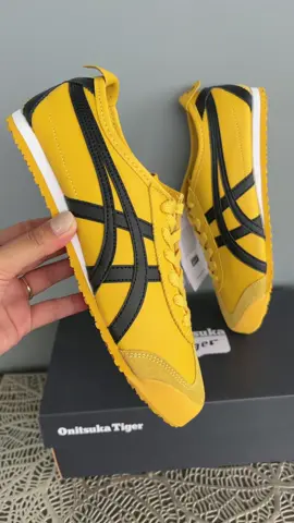 Onitsuka Tiger Mexico 66 Kill Bill Available onhand‼️ For only 6999php📌 #fyp #foryoupage #foryoupageofficiall #sneakersaddict #sneaker #onitsukatigermexico66 #onitsukatiger #sneakershopping 