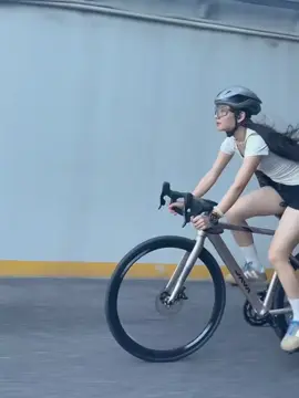 JVA AURIGA #bicycles #javabikeshop #javaauriga #bike #javasiluro6top #dapxe #javavolata #javafuoco #roadbike #JAVAIDRA #JAVARIVALE #javabike #javarivale #vanhcarbon #javasuprema #biketok #vsprintwheel #javatt #carbon