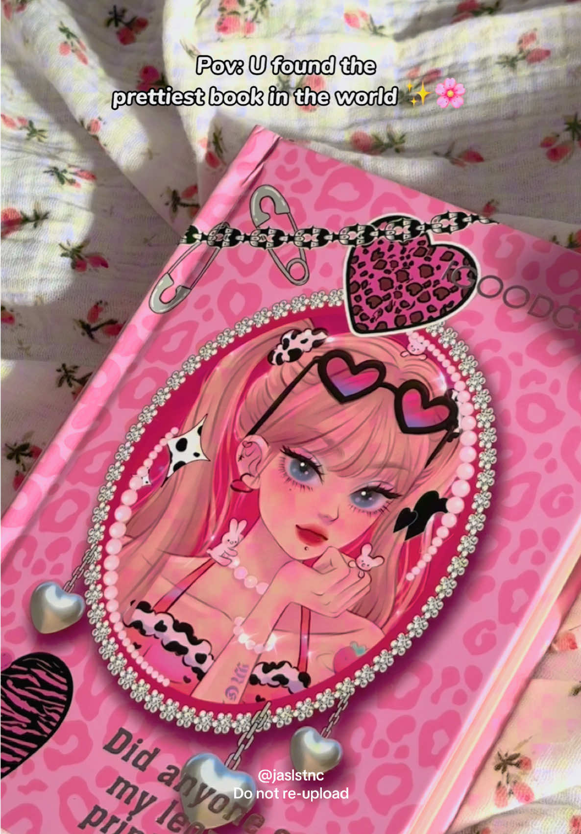 5 in 1 makeup grabeeee 🌸💖#fyp #fypage #makeupbook #makeuppalette #igoodco #pinkmakeup #eyeshadow #eyeshadowpallete 