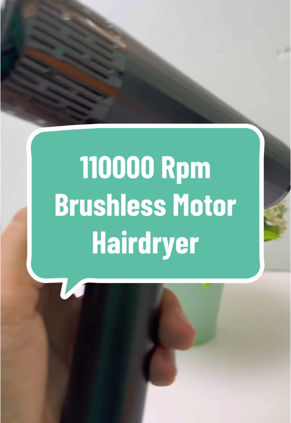 Hairdryer Untuk Barber dan Salon.. 110000 Rpm brushless motor 3 speed 3 Suhu ada ionic function 2.5 meter cable #1yearwarranty #tiktokmakemebuyit #beautyhacks #garagaratiktok #vgr #zerogap #racuntiktok #hairtok #typec #vgrofficialmalaysia #barber #comingsoon #combokit #barbermalaysia #combo #shaver #pencukur #trimmer #tiktokviral #clipper 