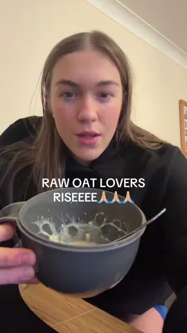 Only issue is, raw oats literally don’t fill u up near as much as cooked as a tiny 50g of oats is one mouthful raw