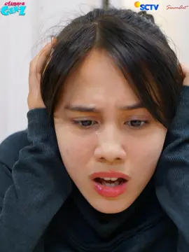 Panic Attack Zara kambuh! Semua karena ulah Lidya yang tiba-tiba ngelabrak Bu Diah didepan Zara🥺😭 Saksikan sinetron #AsmaraGenZ SETIAP HARI, Pukul 16.50 WIB hanya di @sctv 👌 #SCTV #SCTVSinetron #Sinemart #fyp #fypage #TikTokTainment 